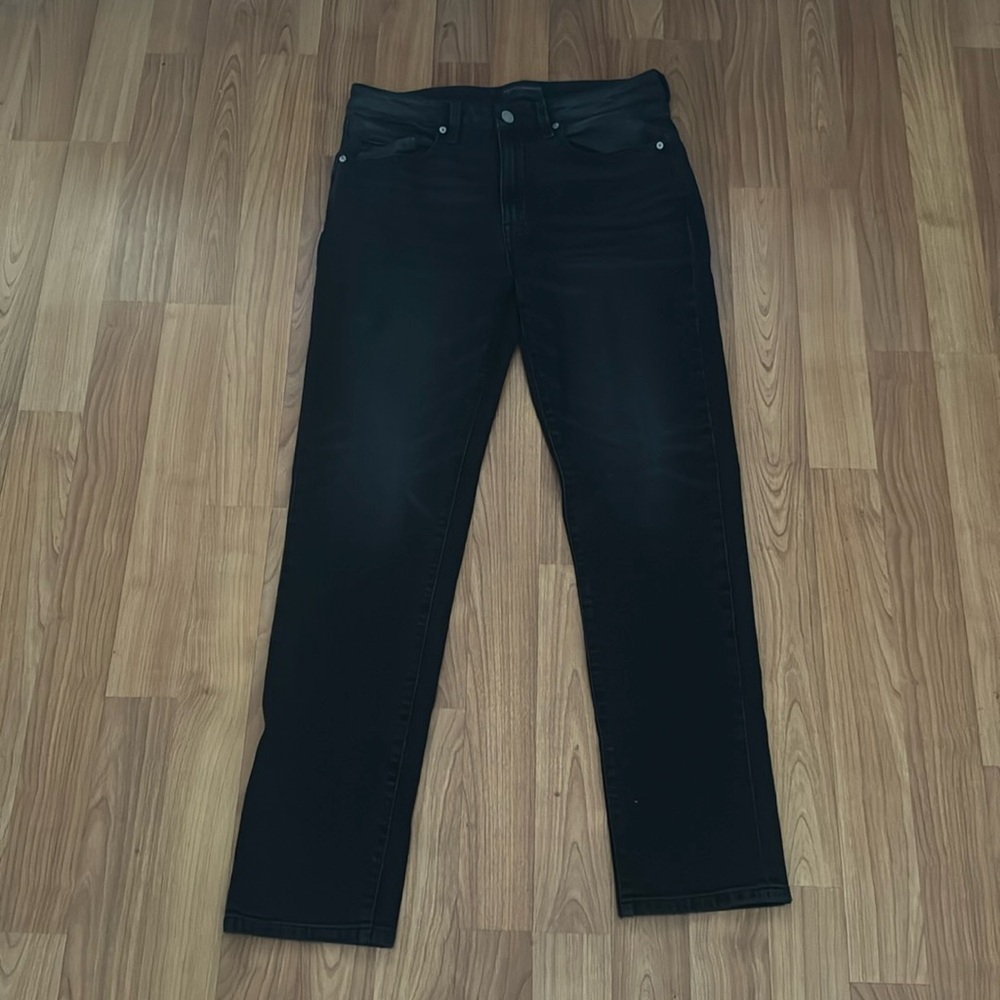 Men’s black slim fit jeans